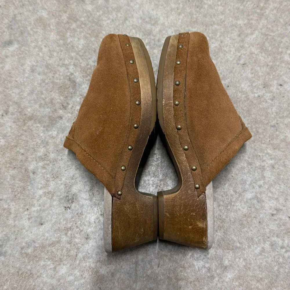 UGG Australia Girls Evie 3284 Chestnut Suede Shearling Clogs – Size 2 (3)